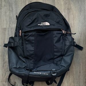 The North Face Recon Luxe backpack - black and rose gold - TNF Black/Burnt Coral